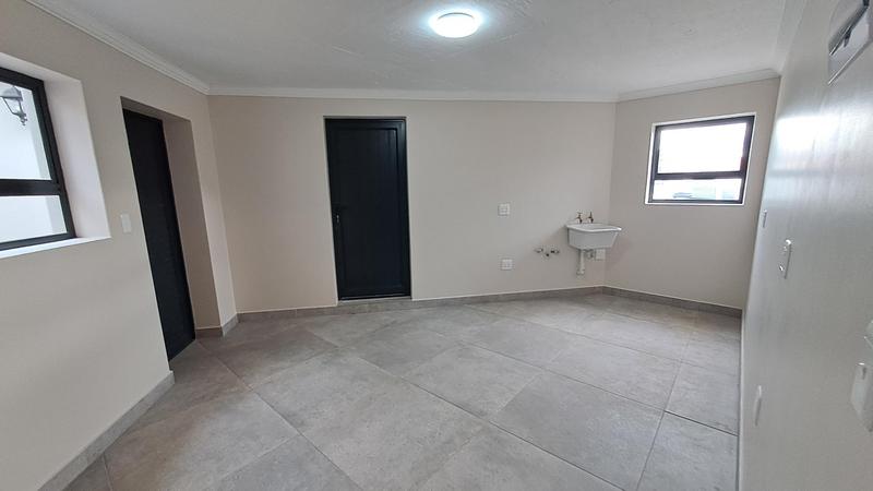 4 Bedroom Property for Sale in Stilbaai Wes Western Cape